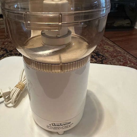 Sunbeam Kitchen Sunbeam Oskar Vintage Food Processor Like New